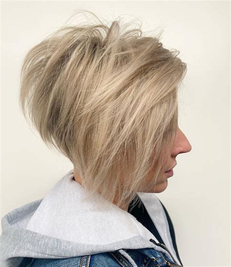 short stacked bob haircuts|More.